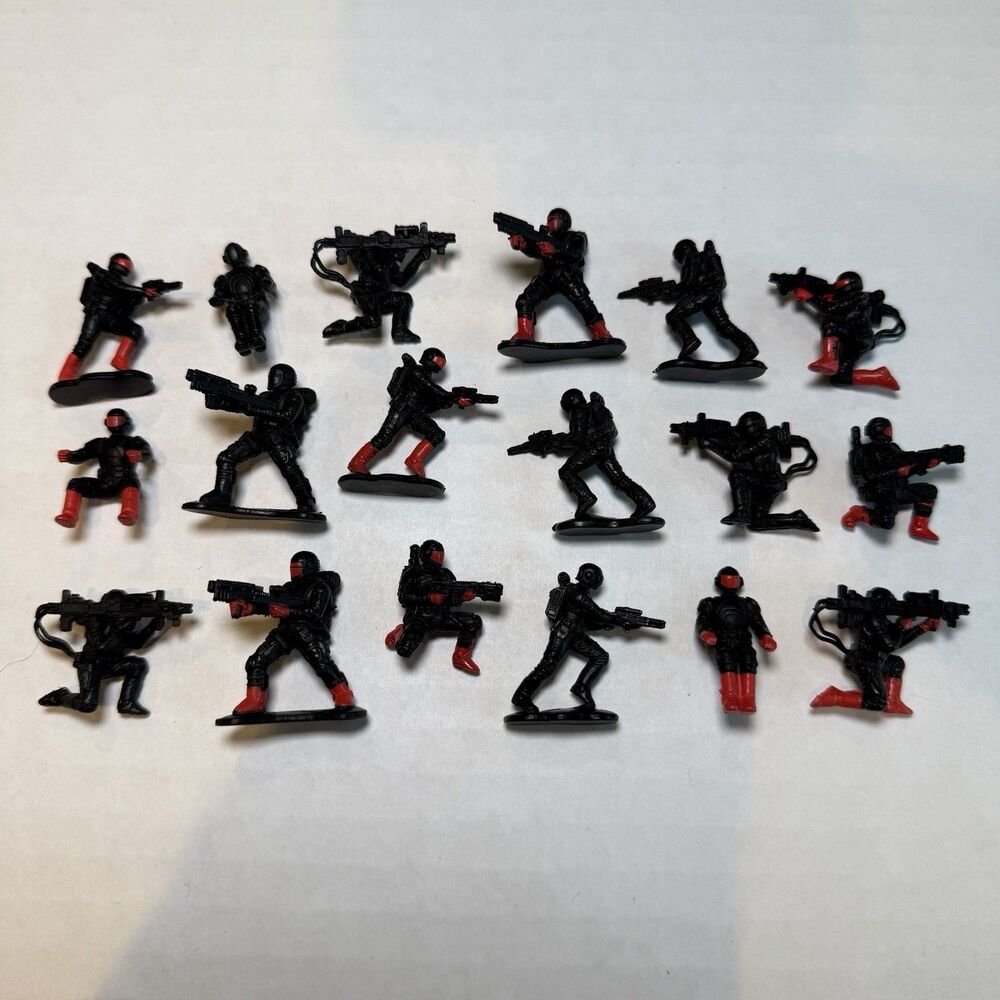 Vintage Xpanders Action Figure Lot Of 18 Figures Galoob 1989 Black Armed Forces